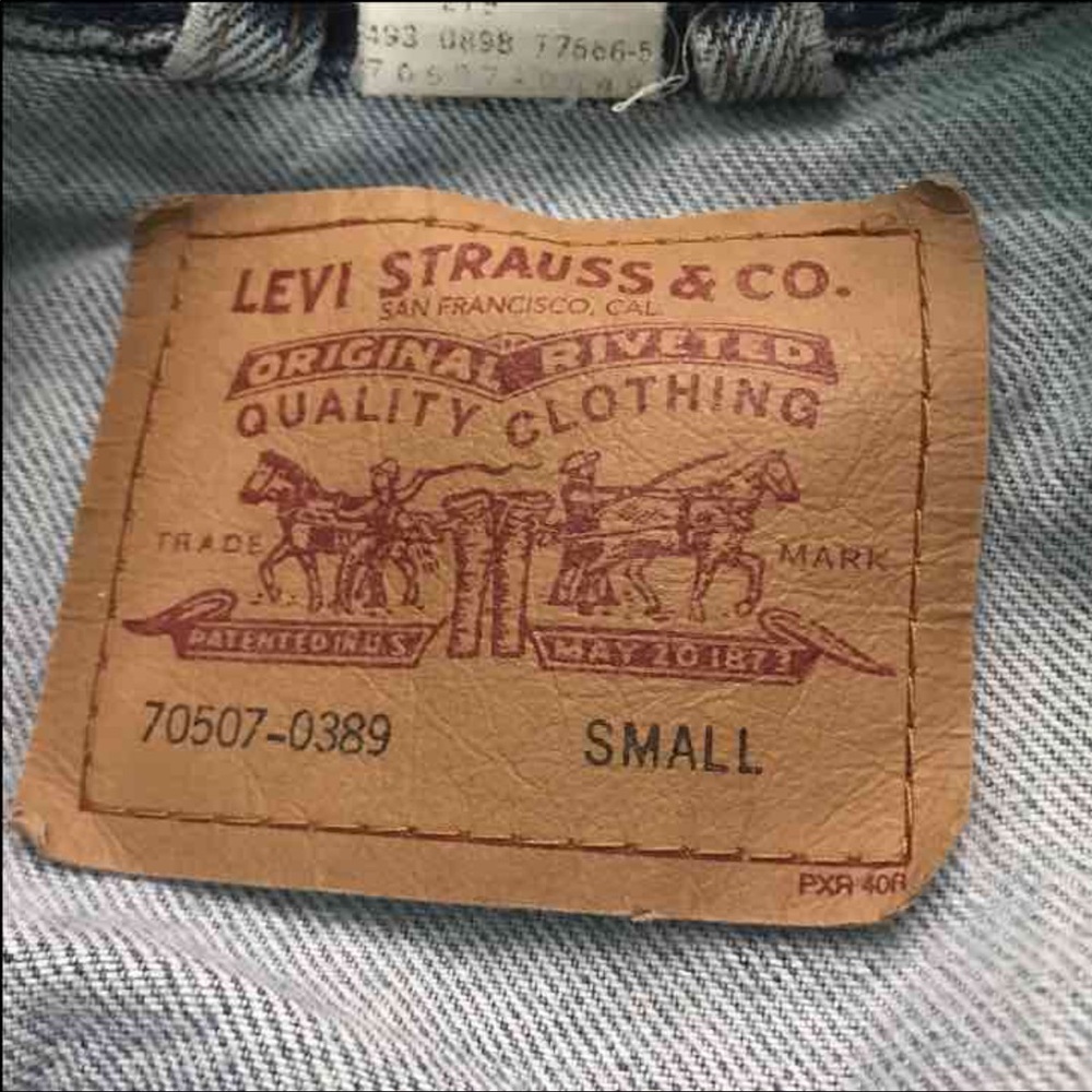 Jean jacket - Picture 2 of 2